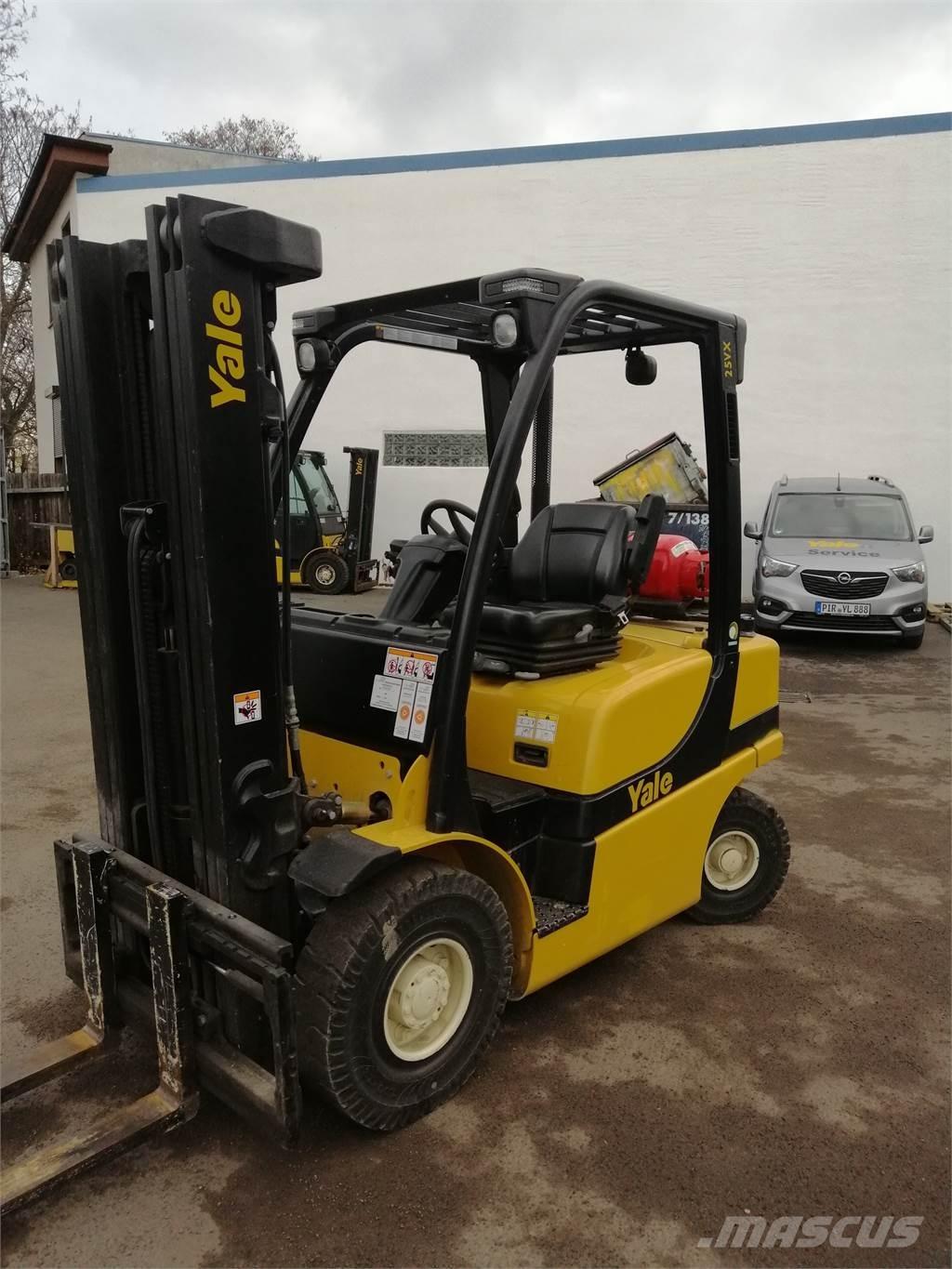 Yale GLP25VX-V Nestekaasutrukit