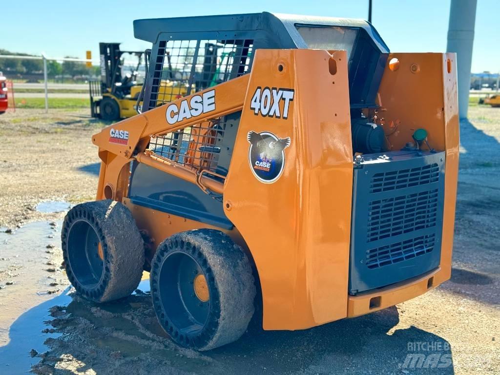 CASE 40 XT Liukuohjatut kuormaajat