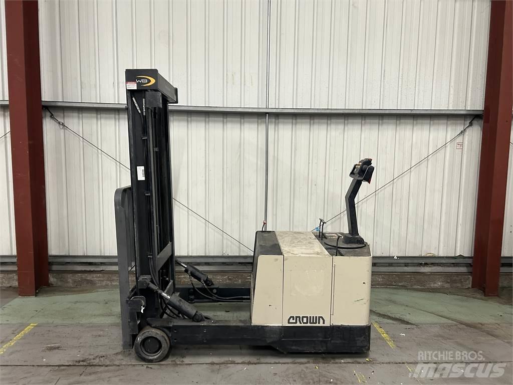 Crown 40WBTL Lavansiirtotrukit
