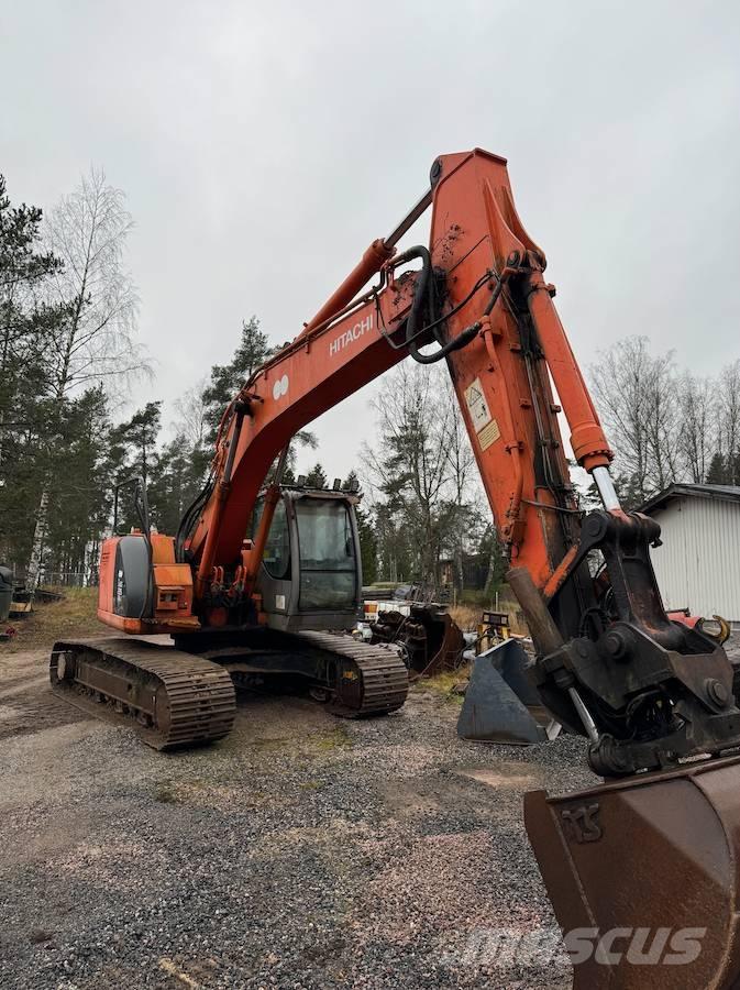 Hitachi ZX 225 US LC Telakaivukoneet