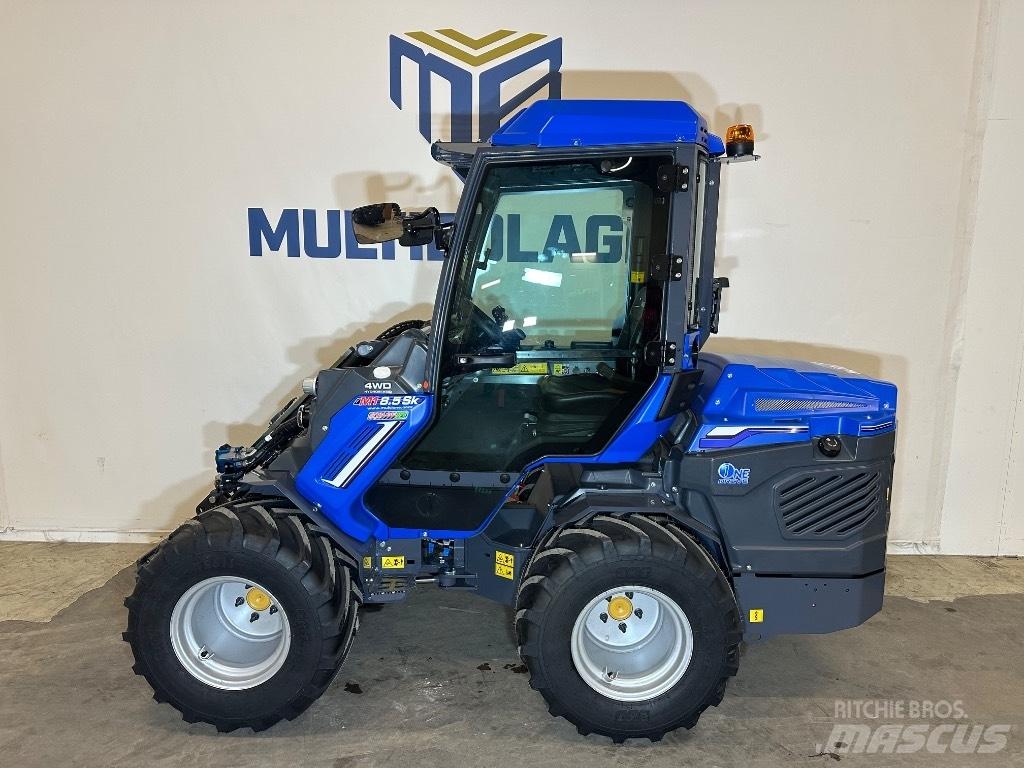 Multione 8.5S K Liukuohjatut kuormaajat