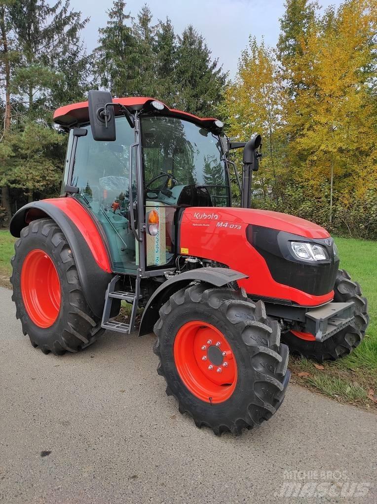 Kubota M4073 Traktorit