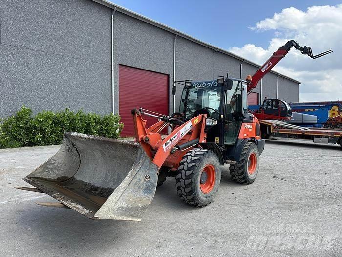Kubota R065W Pyöräkuormaajat