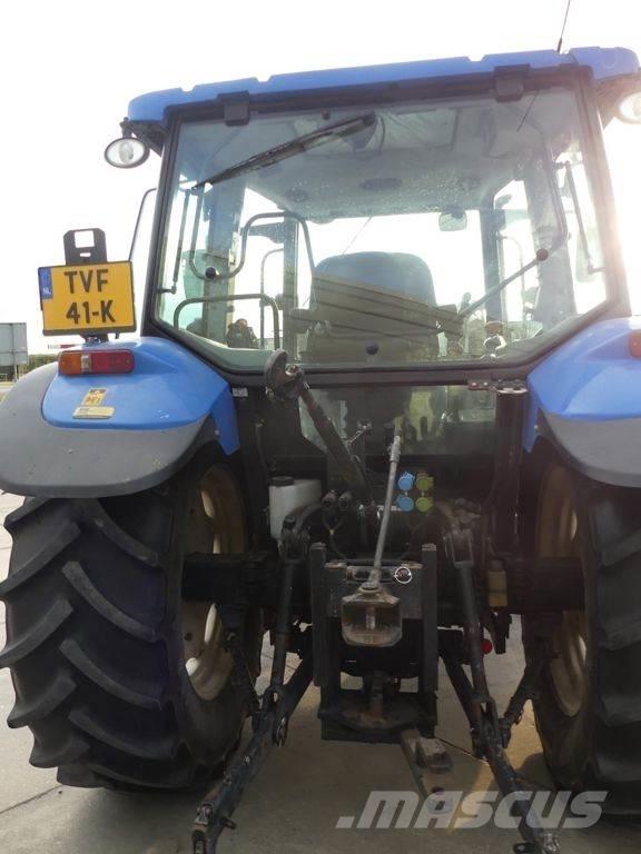 New Holland T5060 Traktorit
