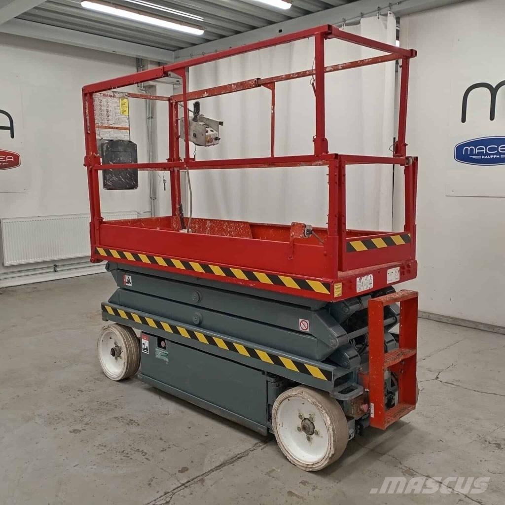 SkyJack SJ 3220 Saksilavat