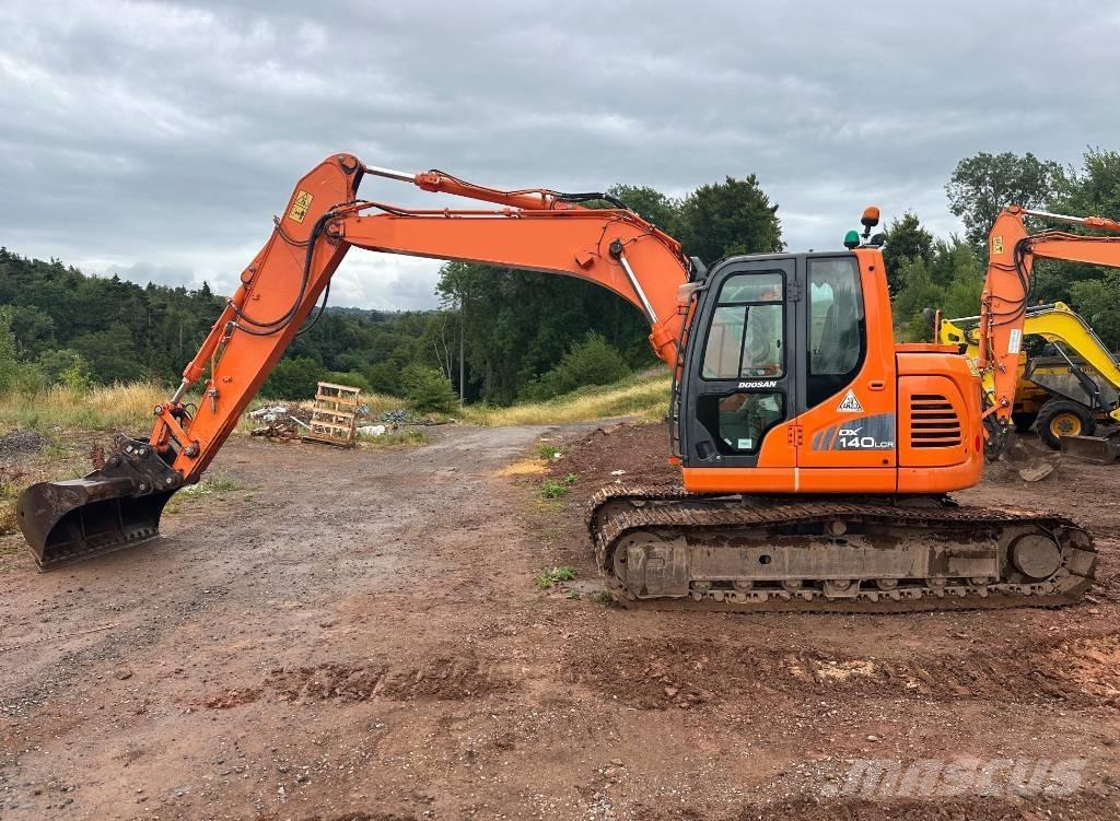 Doosan DX 140 LCR-3 Telakaivukoneet