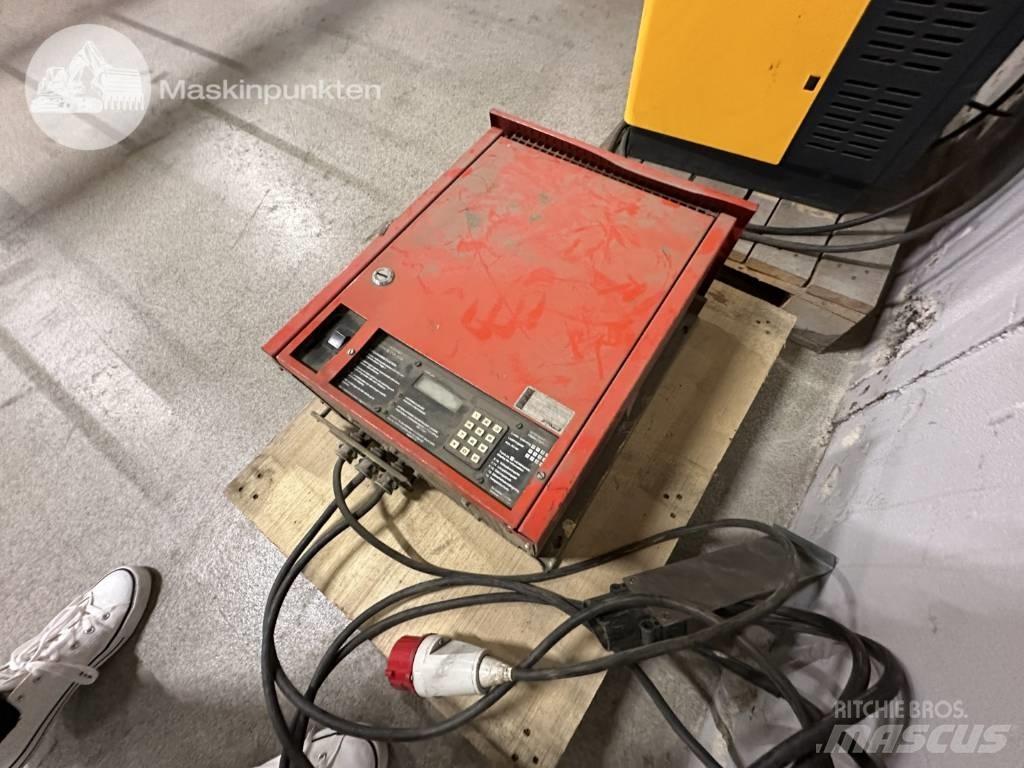 Atlet 160 SD TFV Ajettavat pinoamisvaunut