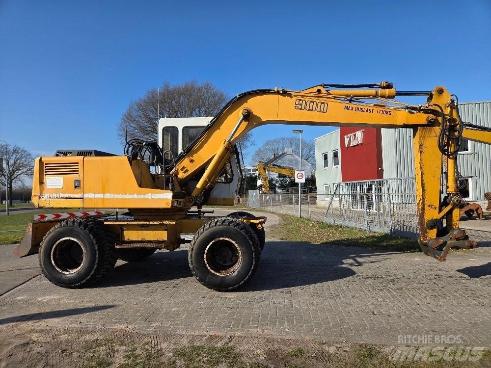 Liebherr A900 Pyöräkaivukoneet