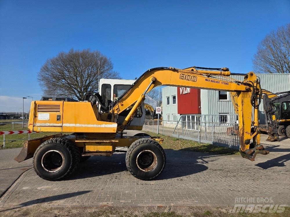 Liebherr A900 Pyöräkaivukoneet