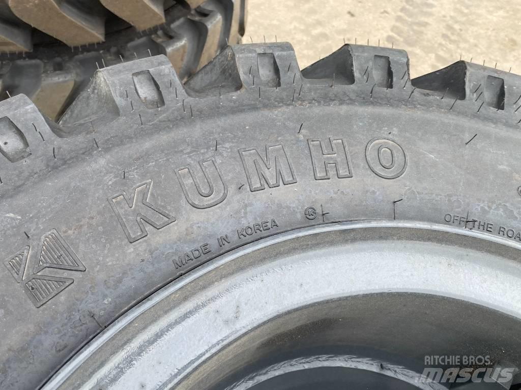 Kumho 10,00-20 Renkaat ja vanteet
