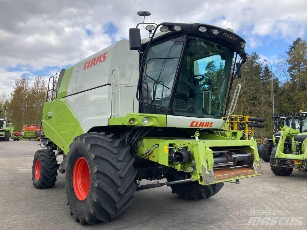 CLAAS Tucano 570 Leikkuupuimurit