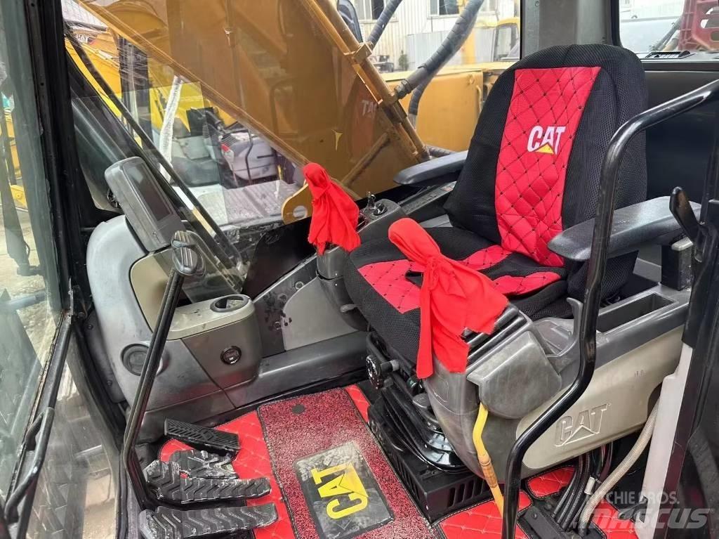 CAT 320 D Telakaivukoneet