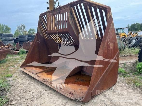CAT 1952647 Kauhat