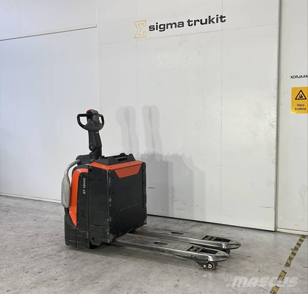 Toyota BT LPE 200 Lavansiirtotrukit ajotasolla