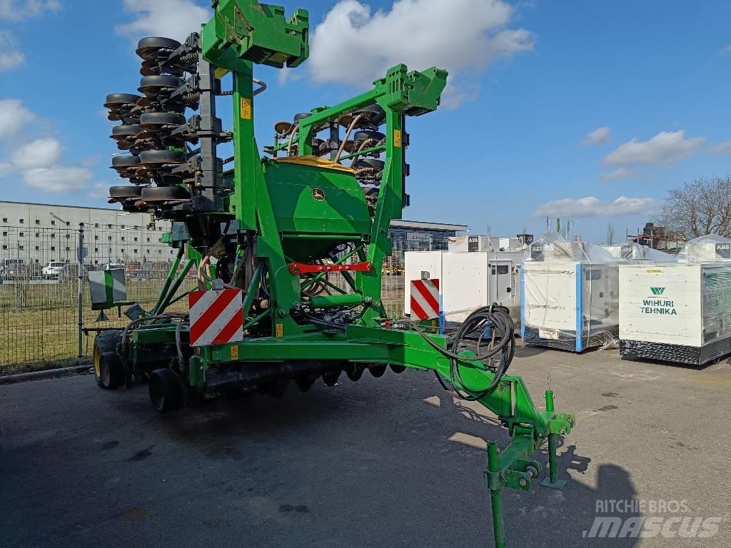 John Deere 750 A Kylvökoneet