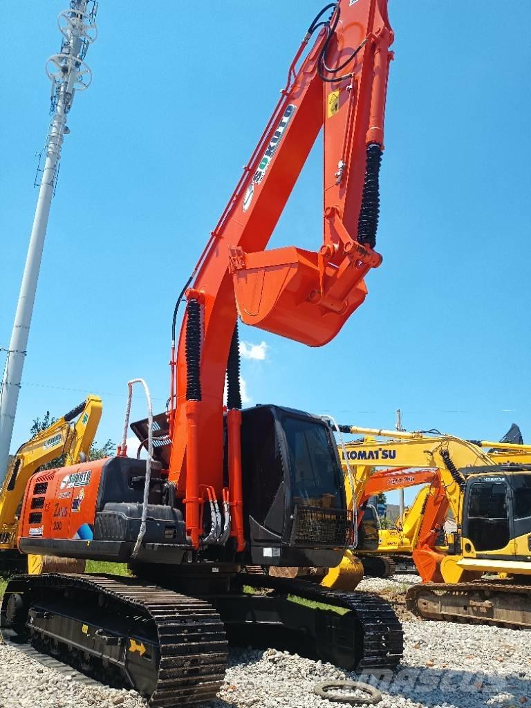 Hitachi ZX 200 Telakaivukoneet
