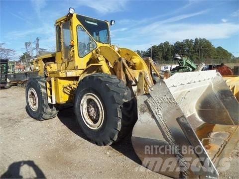 CAT 966 C Pyöräkuormaajat