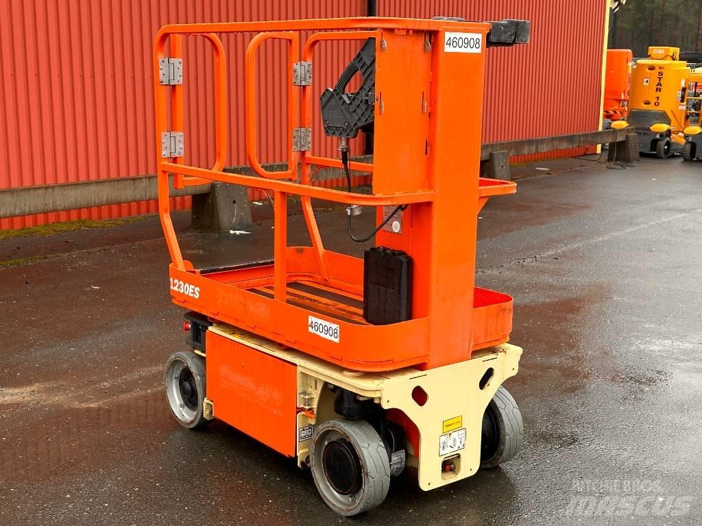 JLG 1230 ES Saksilavat