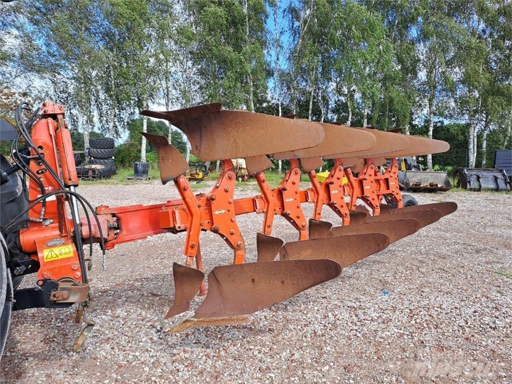 Kuhn VM 152 5T Aurat