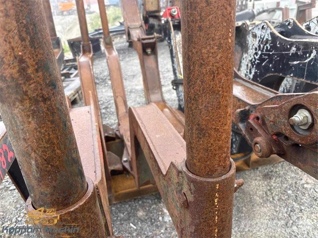 Valmet 840 Muut