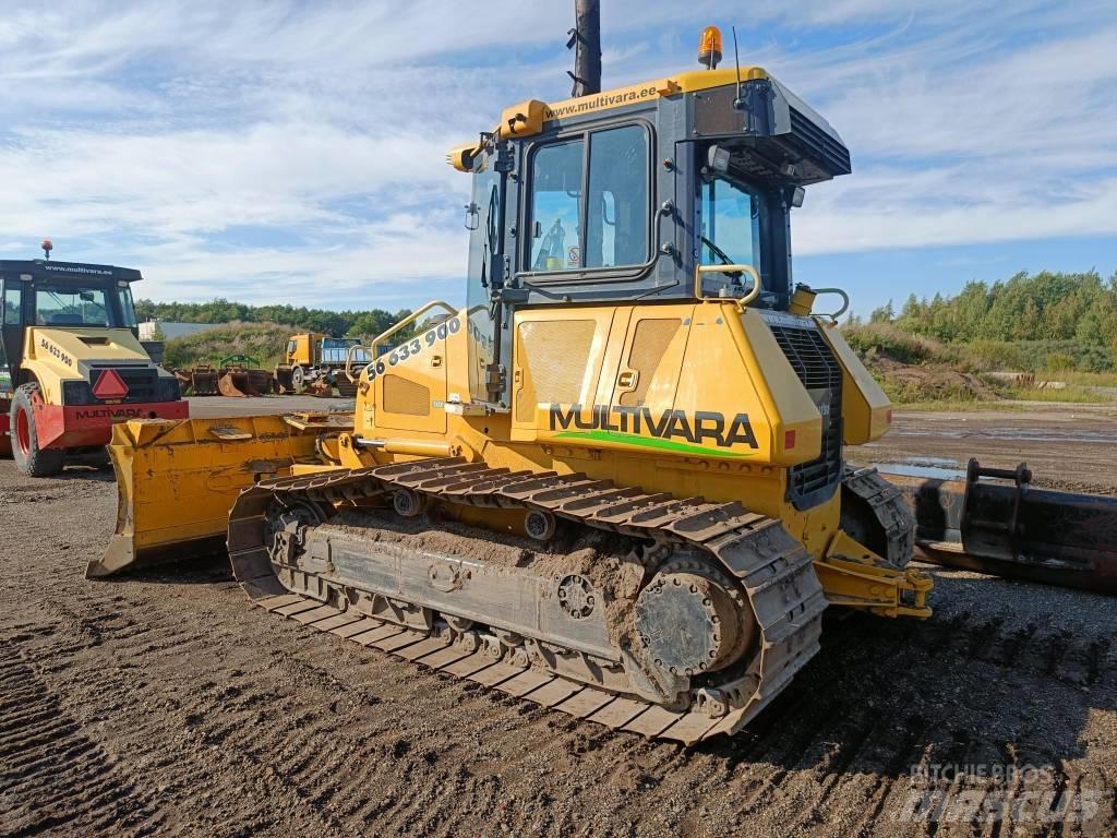 Komatsu D51PX-22 Telaketjupuskutraktorit