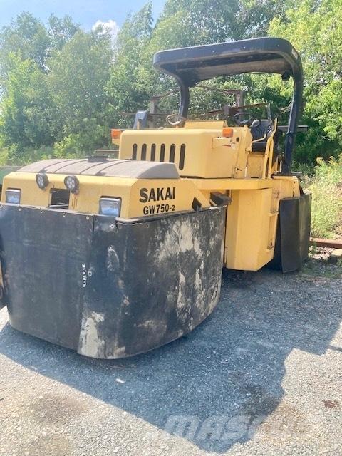 Sakai GW 750-2 Asfalttikoneet