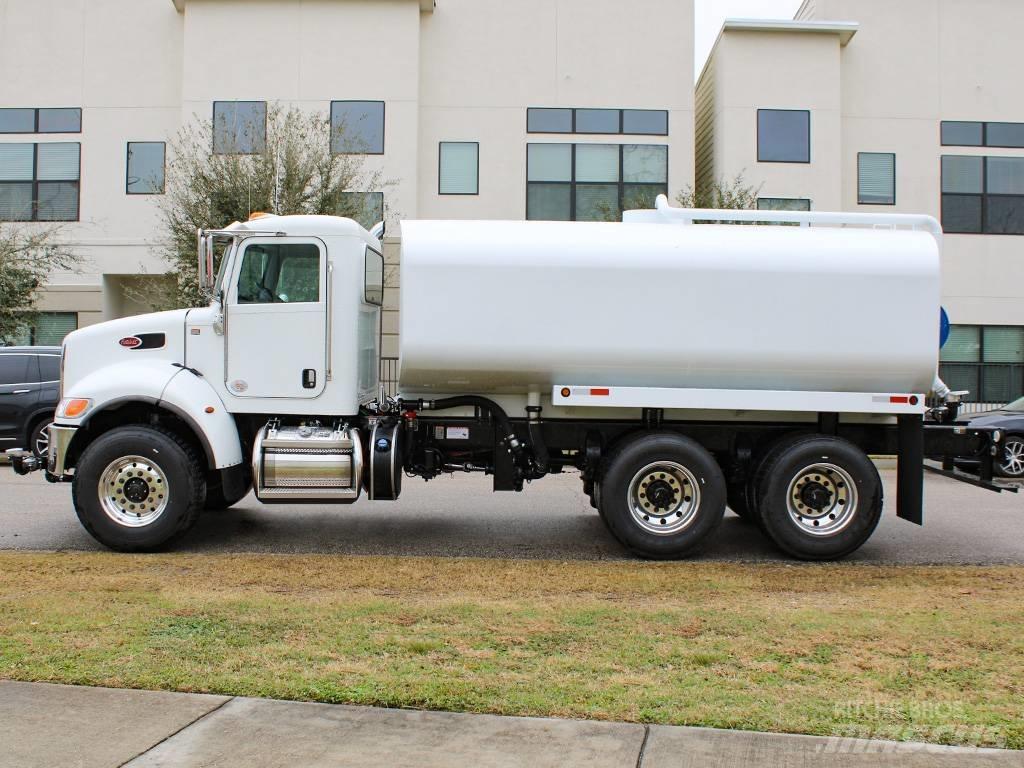 Peterbilt 348 Vesisäiliöautot