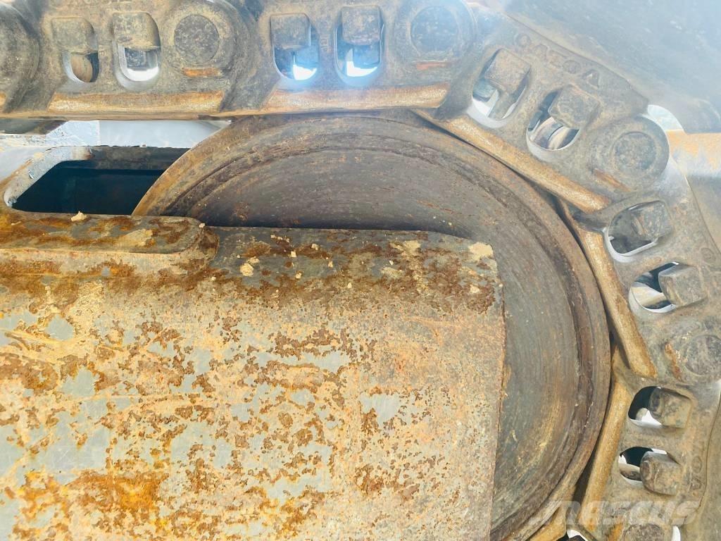Volvo EC 180 E Telakaivukoneet