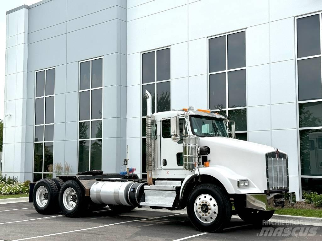 Kenworth T800 Vetopöytäautot