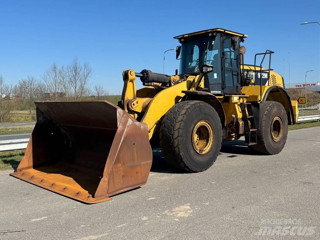 CAT 972M Pyöräkuormaajat
