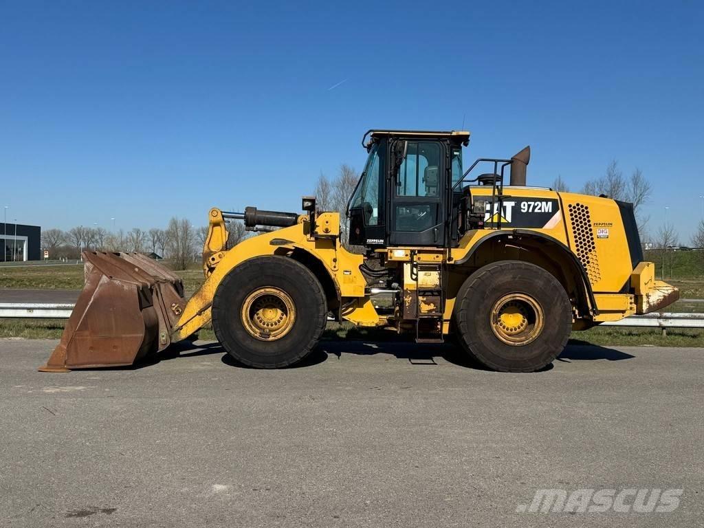CAT 972M Pyöräkuormaajat