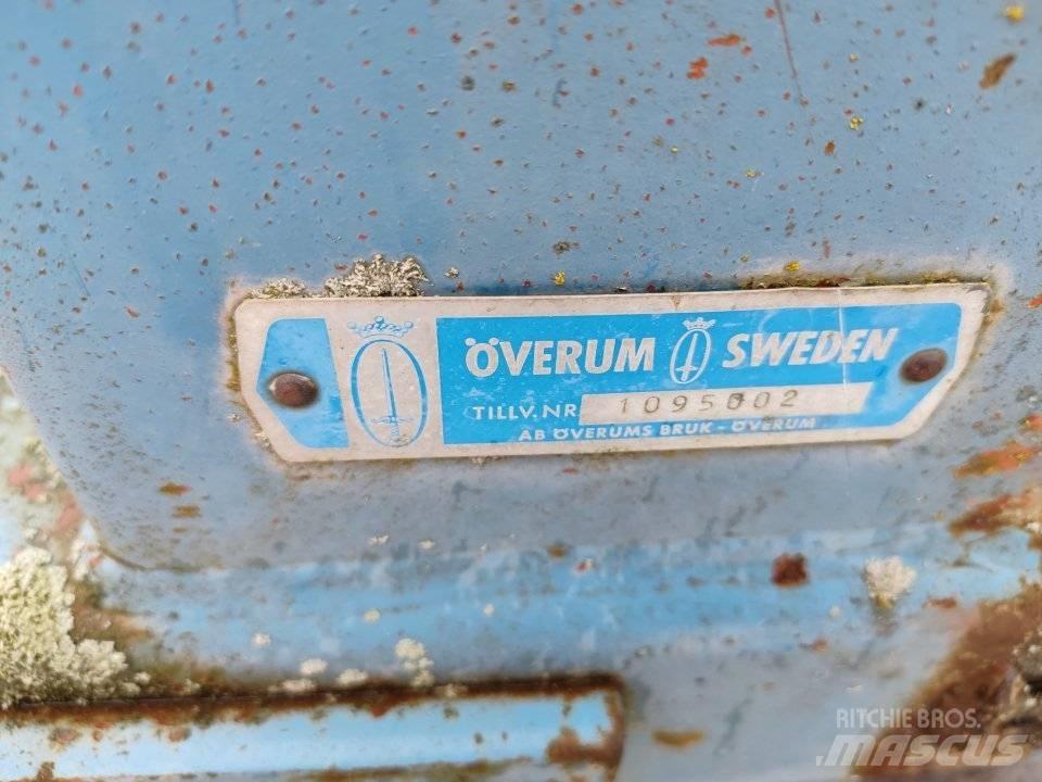 Överum 3-siipinen Sarka-aurat
