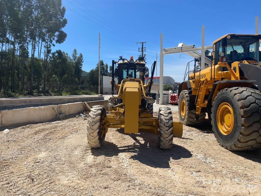 CAT 140 M Tiehöylät