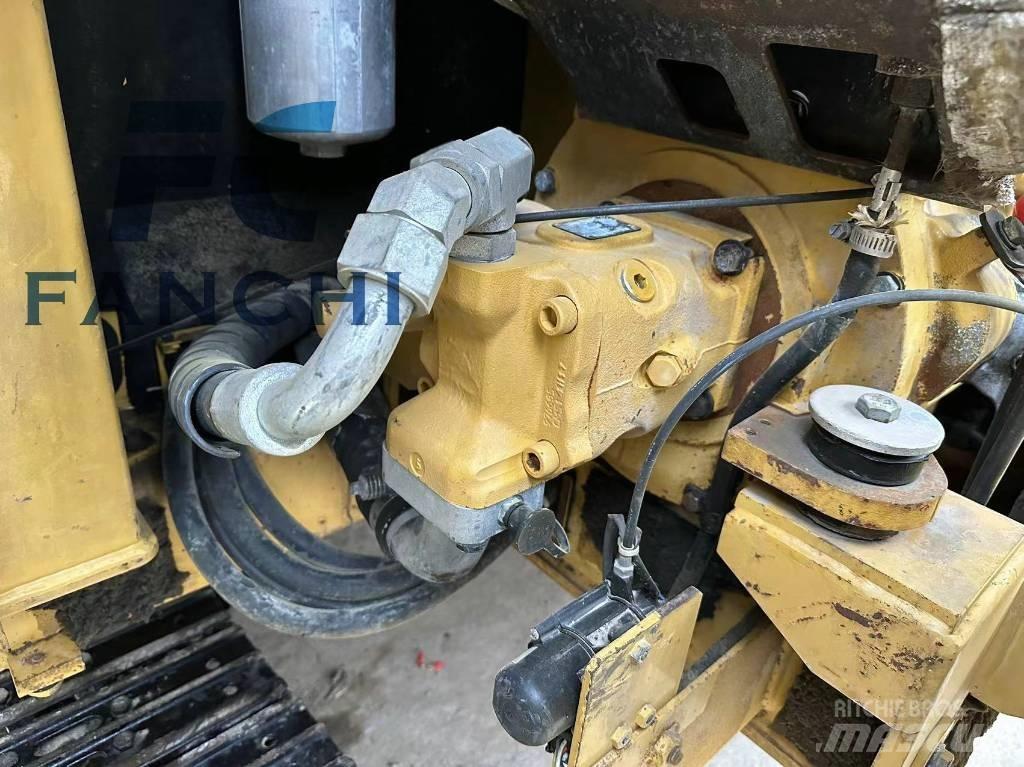 CAT 305.5E2 Minikaivukoneet < 7t