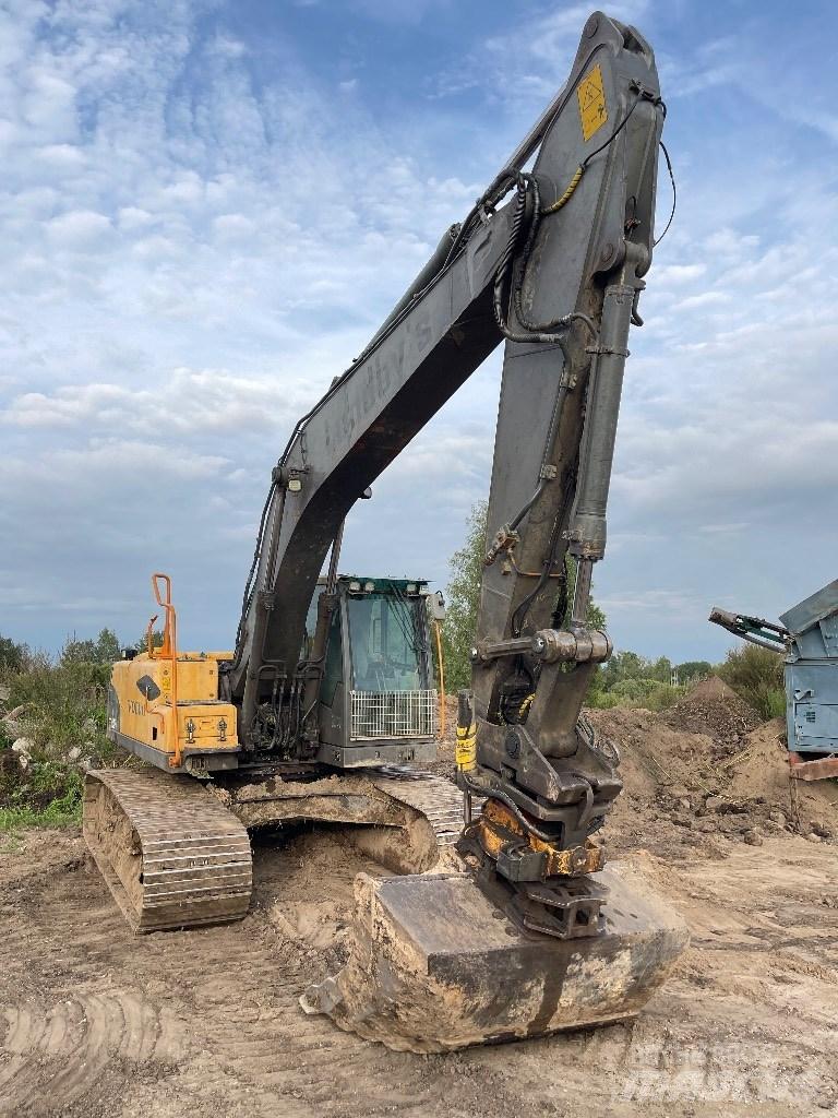 Volvo EC 210 C L Telakaivukoneet