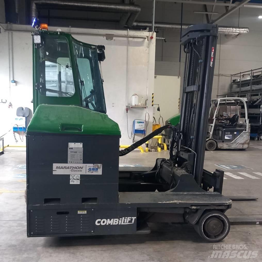 Combilift C 4000 E Nelitietrukit