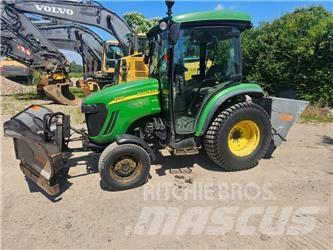 John Deere 3720 Traktorit