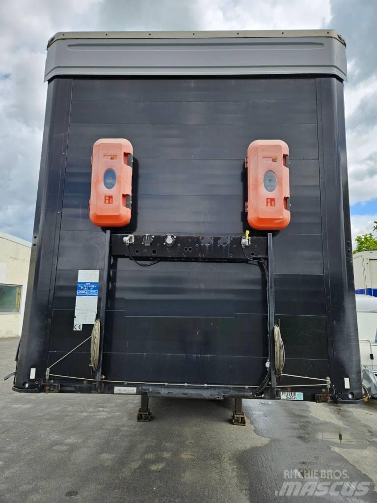 Kögel SN 24 Pressukapellipuoliperävaunut
