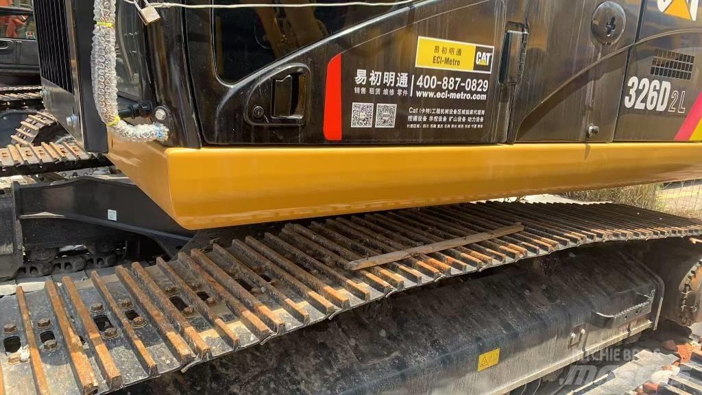 CAT 326D2L Telakaivukoneet
