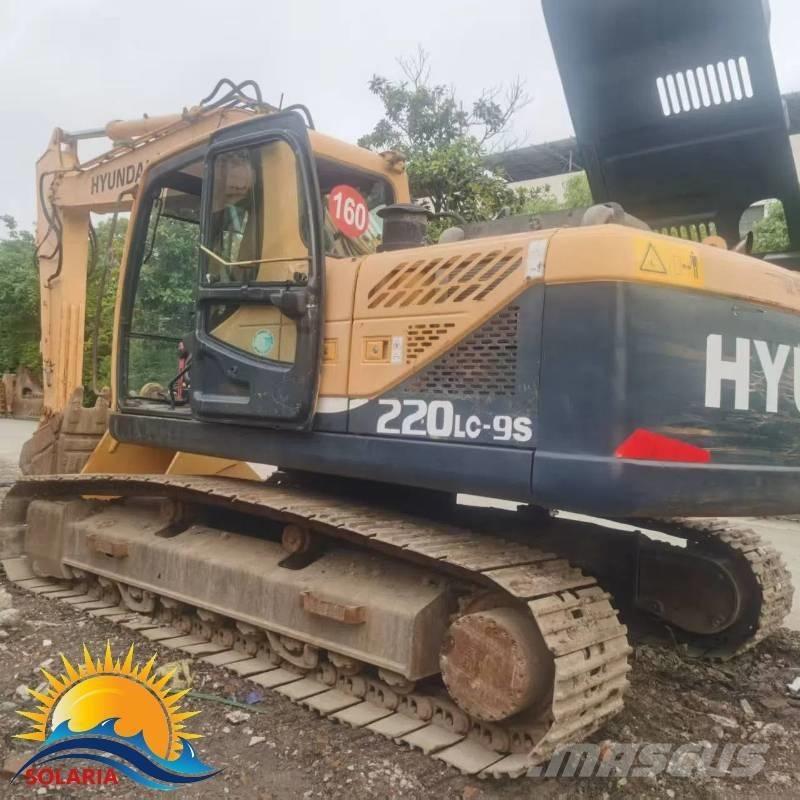 Hyundai R220LC-9S Telakaivukoneet