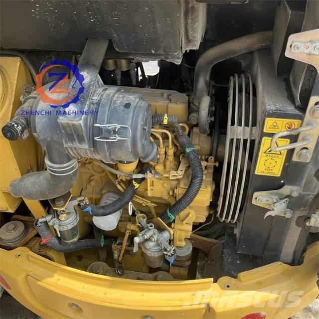 CAT 303 Minikaivukoneet < 7t