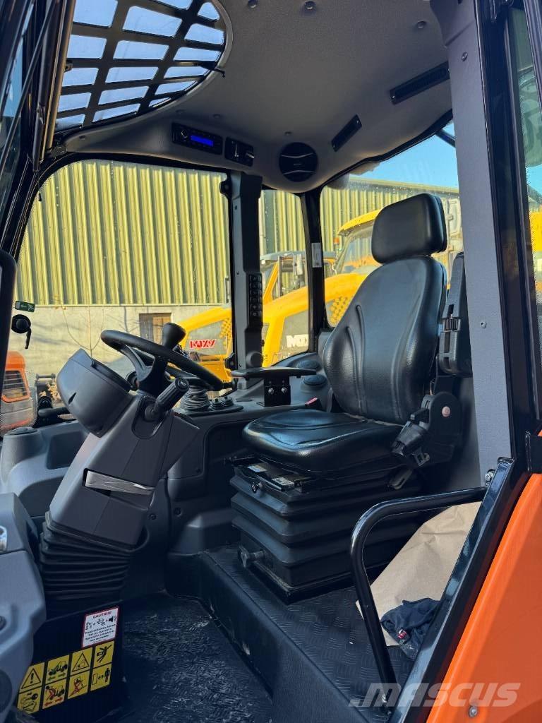 Develon DL 80 TL-7 Pienkuormaajat