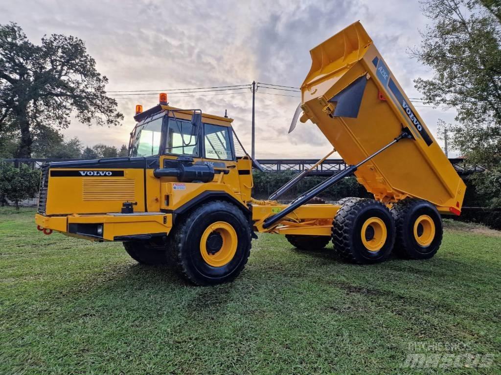 Volvo A 25 C Dumpperit