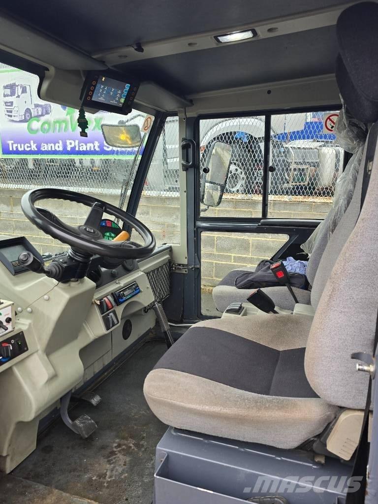 Scarab M25H Lakaisukoneet