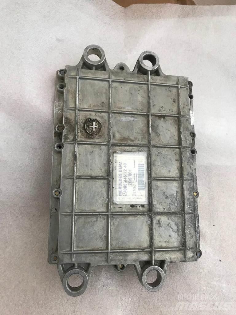 Mercedes-Benz ECU Sähkö ja elektroniikka