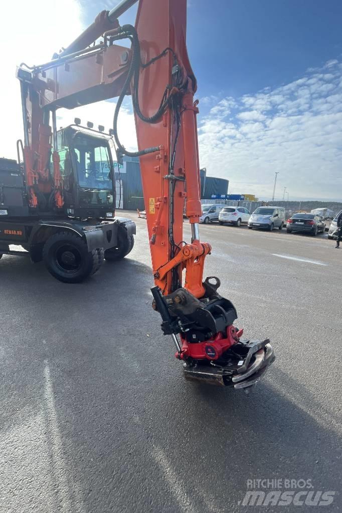 Hitachi ZX 140 W-5B Pyöräkaivukoneet