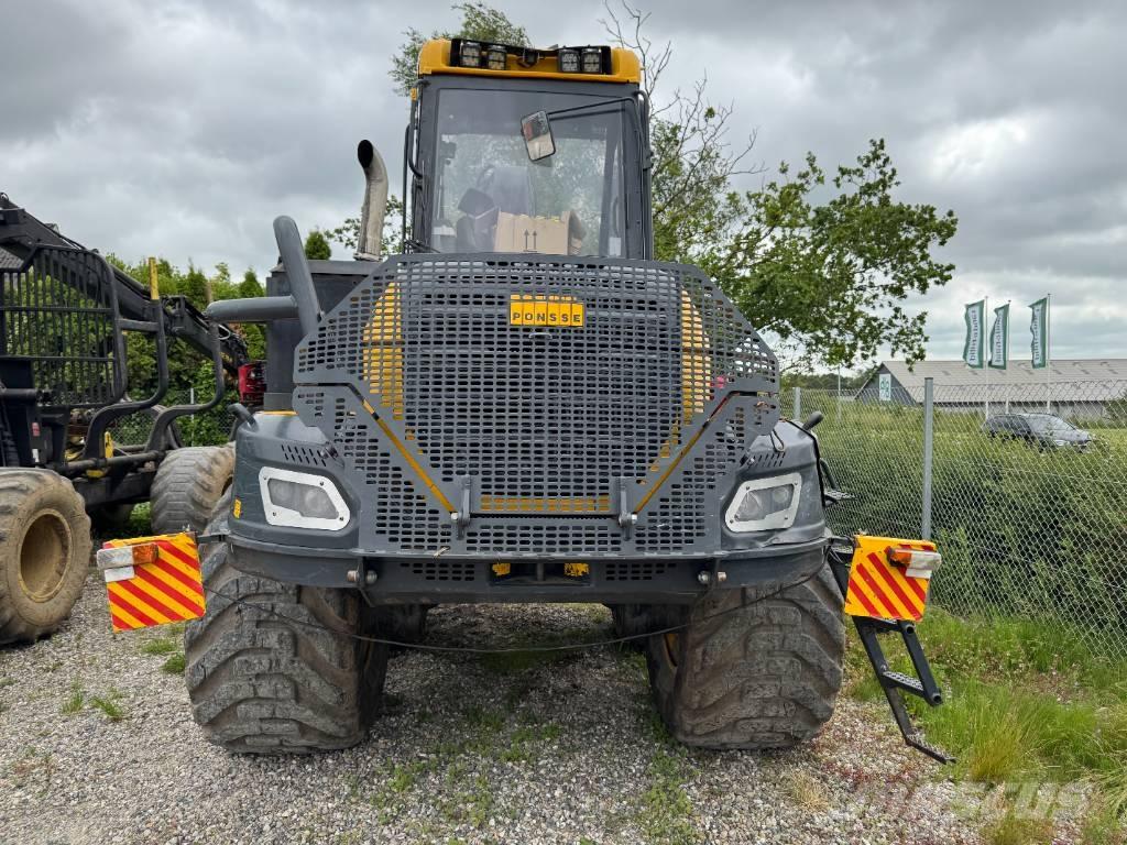 Ponsse Bear 8W Harvesterit