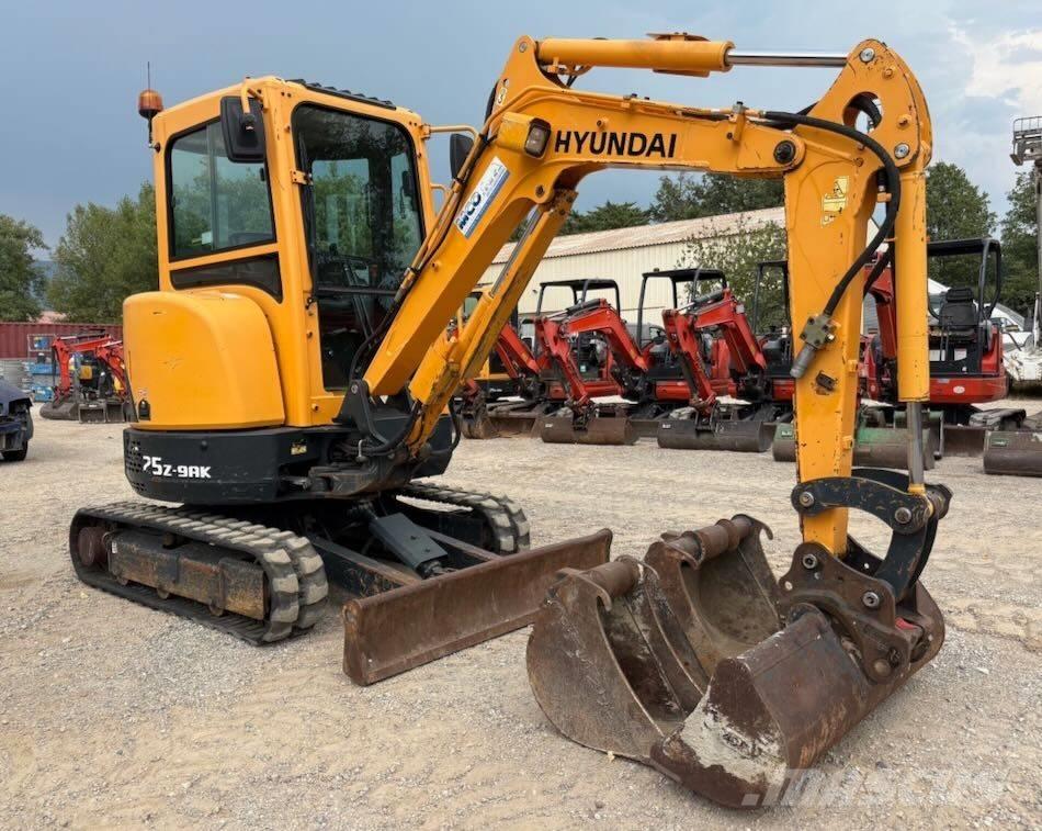 Hyundai R25Z-9 AK Minikaivukoneet < 7t
