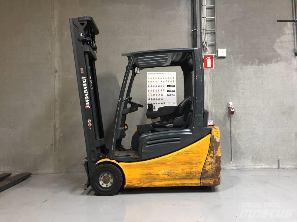 Jungheinrich EFG 216 Sähkötrukit