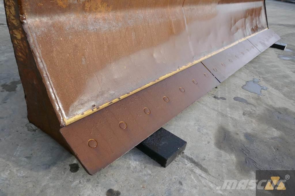 CAT Skidder blade Puskulevyt